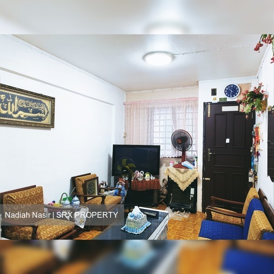 Yishun Street 72 thumbnail photo